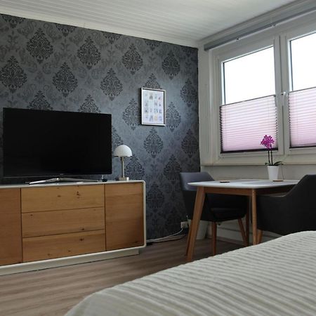 בורגוודל Privatzimmer Mit Eigenem Bad Und Kueche מראה חיצוני תמונה