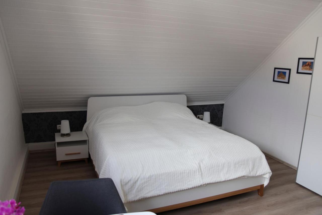בורגוודל Privatzimmer Mit Eigenem Bad Und Kueche מראה חיצוני תמונה